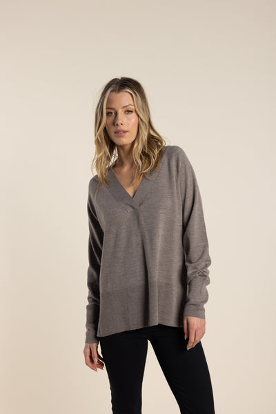 Merino V Neck - Clove